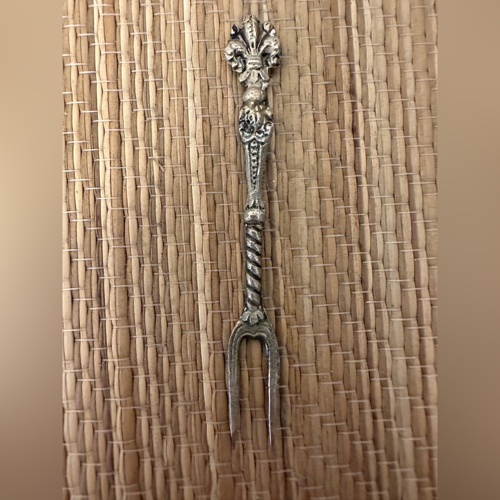 Fleur De Lis Ornate Pickle Appetizer Cocktail Olive Fork 3.25”